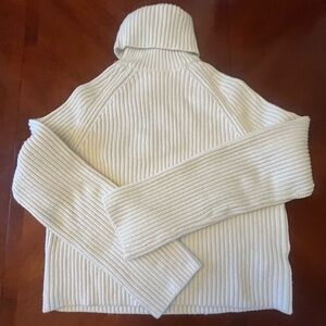 H&M Chunky Knit Turtleneck Sweater Oversized Wool Blend